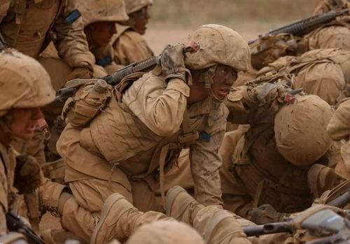 تمرینات طاقت فرسای زنان تفنگدار دریایی آمریکا