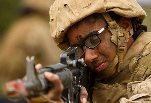 تمرینات طاقت فرسای زنان تفنگدار دریایی آمریکا