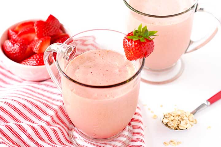 طرز تهیه انواع اسموتی ها با میوه های تابستانی