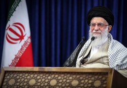 رهبر معظم انقلاب: پیروز بزرگ انتخابات، ملت ایران است