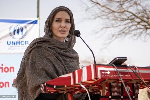 پوشش متفاوت آنجلینا جولی