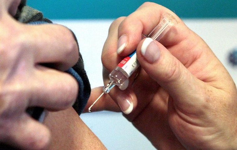 هر آن چیزی که باید درباره واکسن آسترازنکا بدانید!