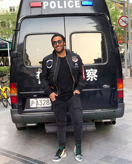 محمدرضا گلزار