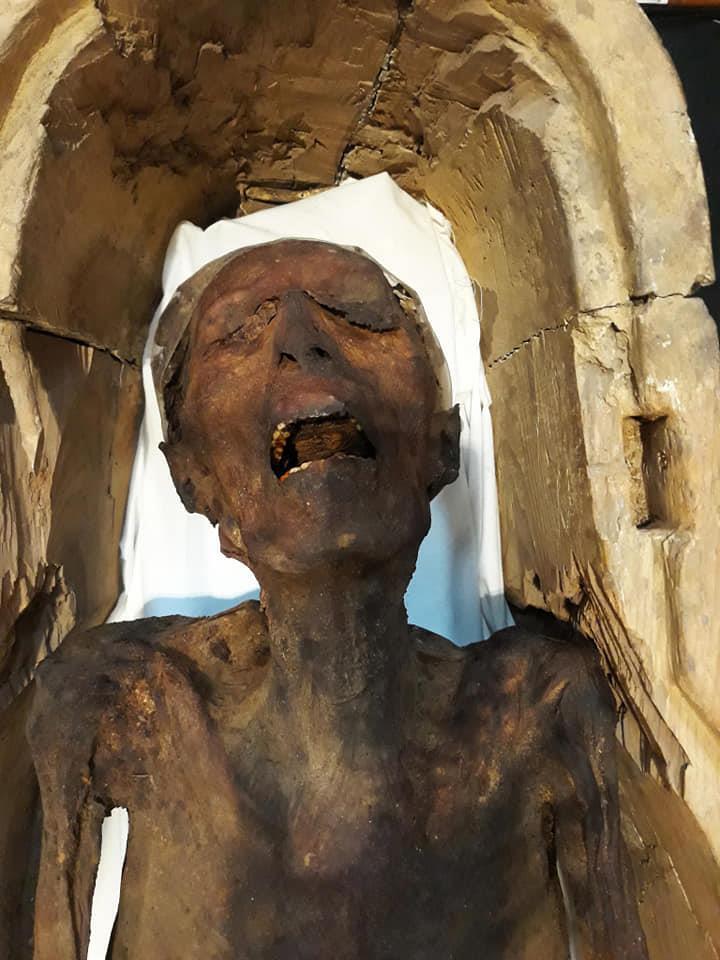 مومیایی زن فریاد زننده