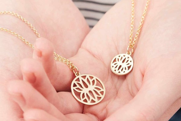 نمادهای زیورآلات چه مفهومی دارند؟