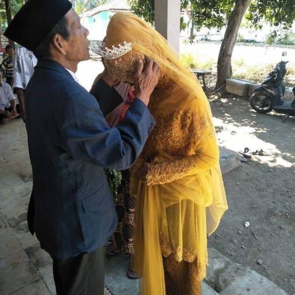 عروس و داماد 