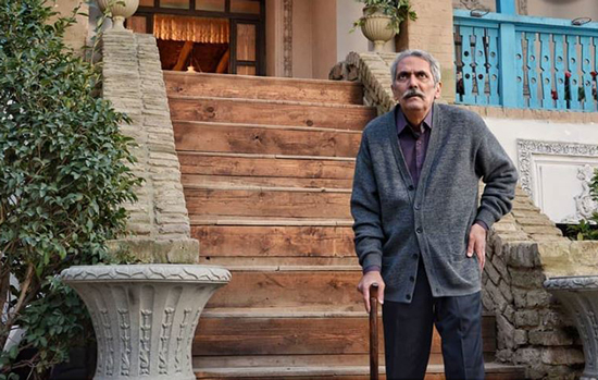 کلبه ای در مه