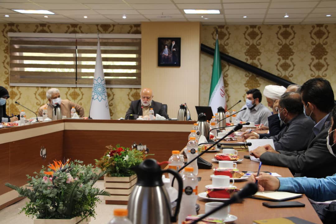 نشست تخصصی مسئولین کانون های خدمت رضوی استان تهران