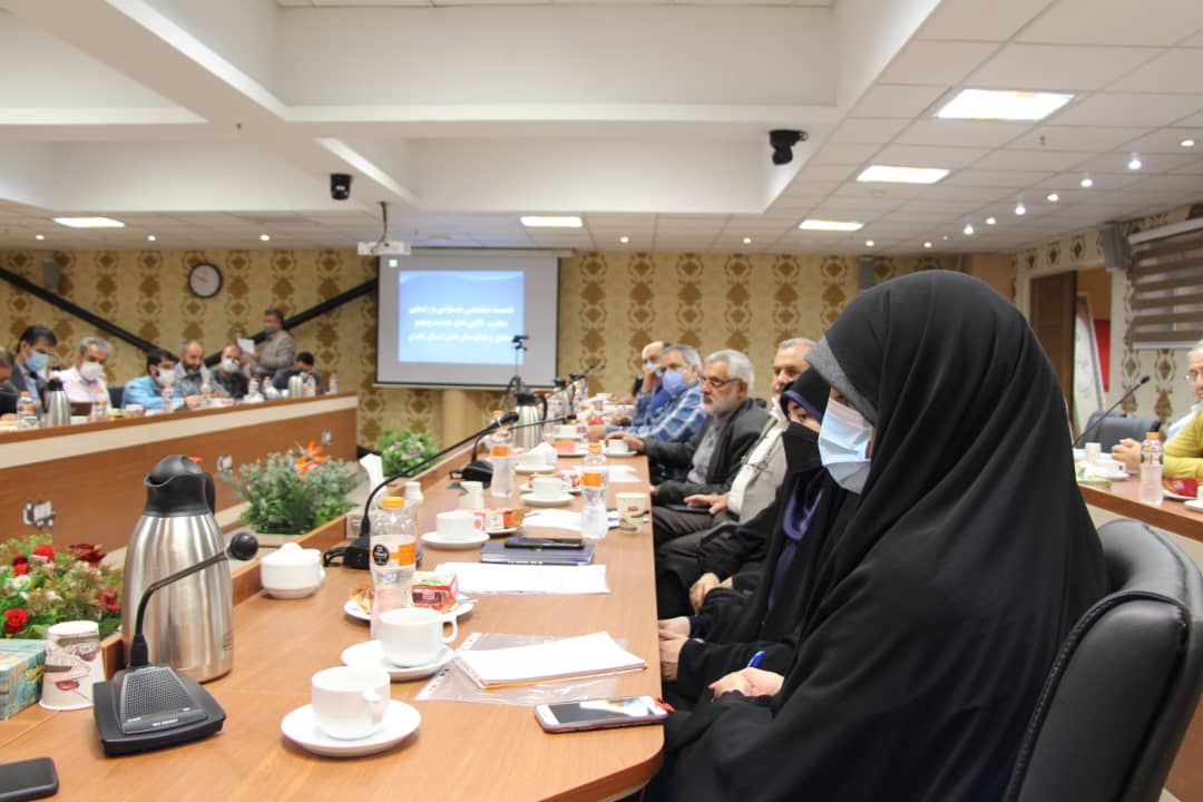 نشست تخصصی مسئولین کانون های خدمت رضوی استان تهران