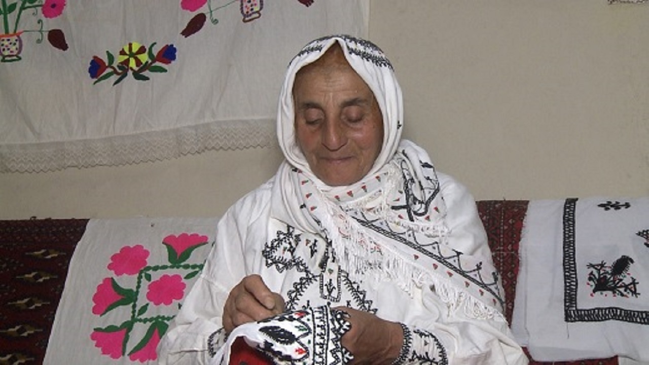 سیاه دوزی سیاه دوزی