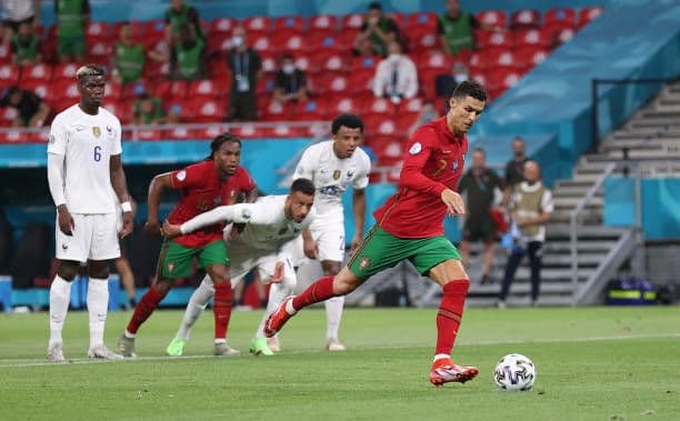 پنالتی زدن رونالدو و رکوردزنی علی دایی