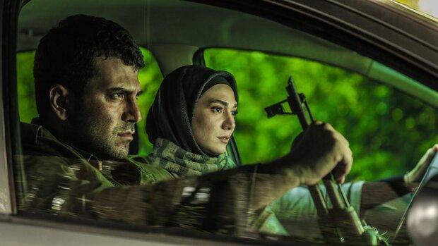 روزبه حصاری و مینا وحید در افرا