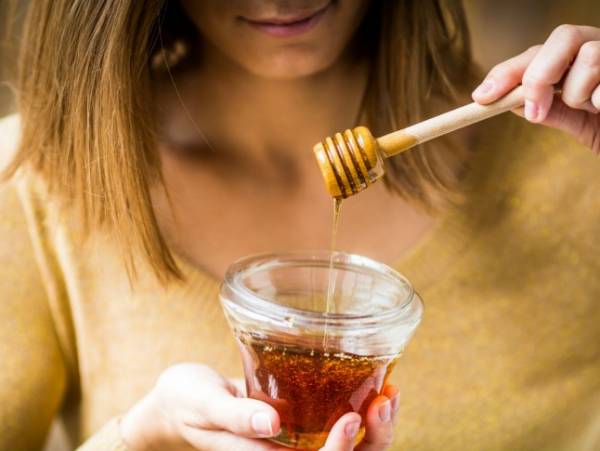 ۱۲ روش برای تشخیص عسل طبیعی از تقلبی