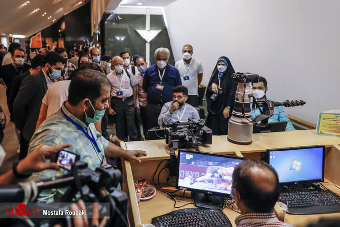 خبرنگاران در مراسم تحلیف