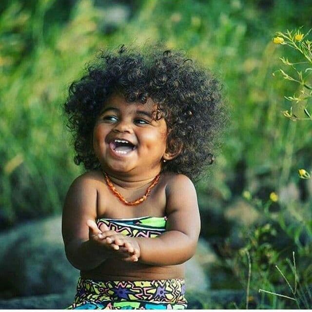 خنده کودکانه