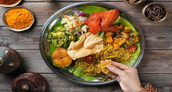 غذا خوردن با دست