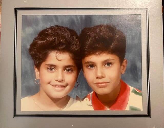 الناز شاکردوست و برادرش در دوران کودکی