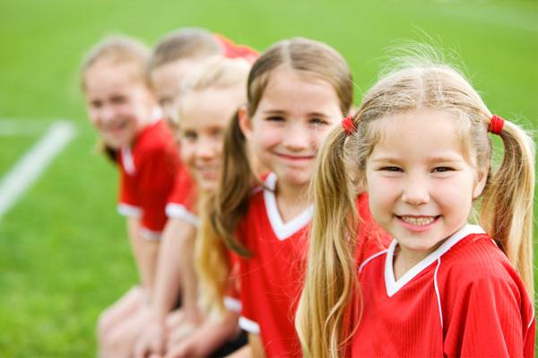 ۱۵ راهکار برای تقویت اعتماد به نفس کودکان