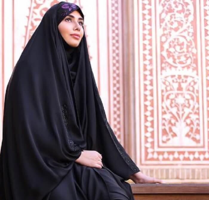 ترفند خانم های چادری / چادر پوشیدن شیک