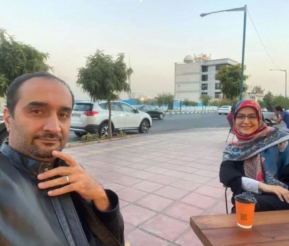 نیما کرمی در کنار همسرش