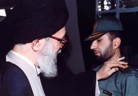 شهید طهرانی مقدم و رهبری