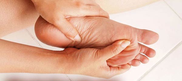 چرا پاهایمان خواب می رود؟ چرا پاهایمان خواب می رود؟