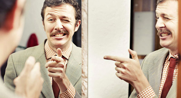 آیا من شخص خودشیفته ای هستم؟+تست