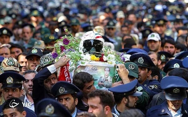 تشییع خلبان شهید