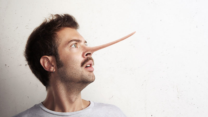 چطور مچ افراد دروغگو را بگیریم؟+زبان بدن شخص دروغگو