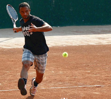 امیر جدیدی بازی تنیس