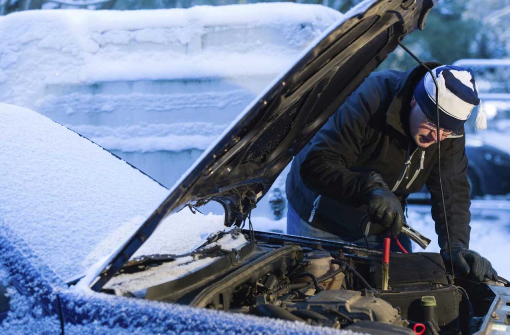 ۱۲ نکته اساسی برای مراقب از خودرو در فصل زمستان