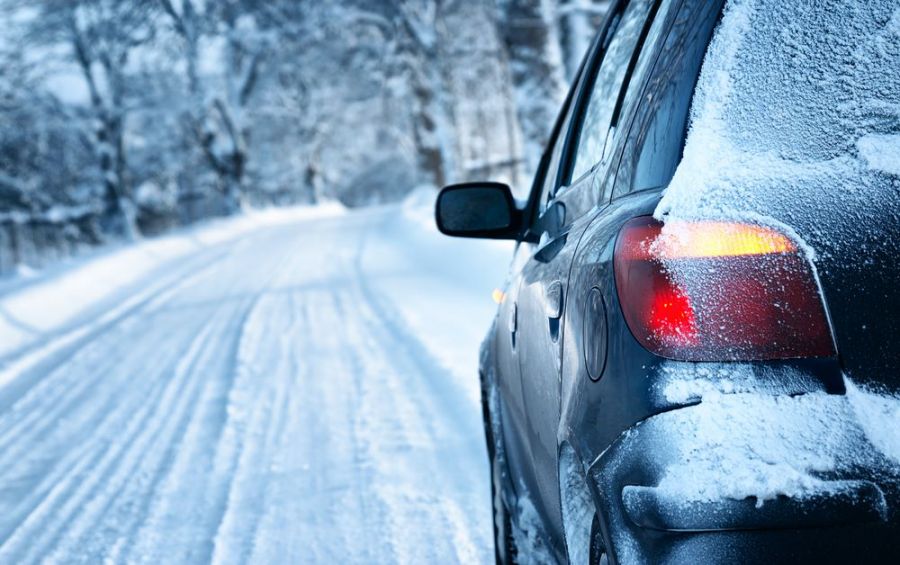 ۱۲ نکته اساسی برای مراقب از خودرو در فصل زمستان
