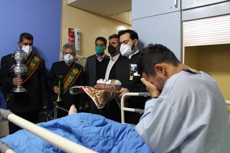 خادمیاران رضوی و بیمار 