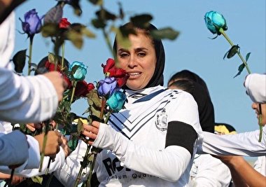 جریان خداحافظی فوتبالیست مشهور زن  از زبان خودش