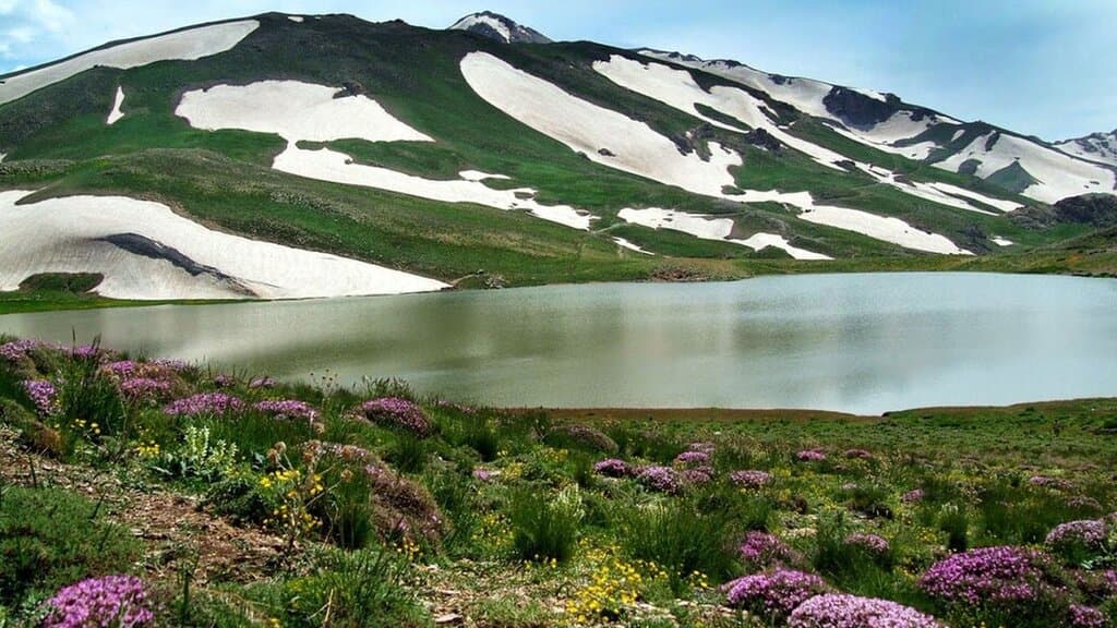 بخشی از طبیعت زیبای منطقه بوزسینه در استان آذربایجان غربی