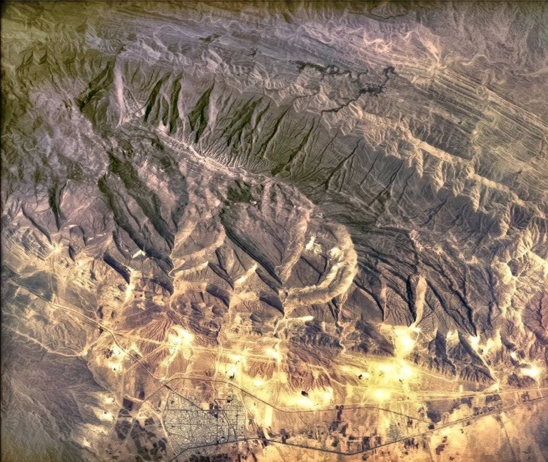 اولین تصاویر ماهواره ایرانی از پایگاه آمریکا