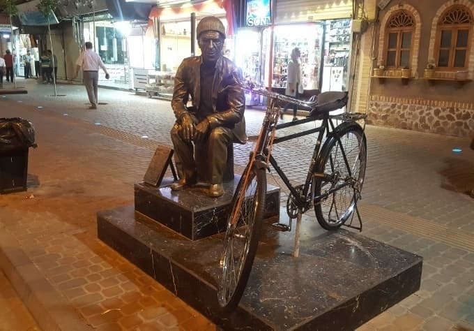 راز دوچرخه قدیمی که بر زبان ها افتاد