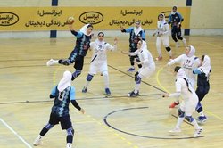 اعتراض سرپرست کاروان به نبود هندبال زنان ایران در بازی‌های‌کشورهای‌اسلامی