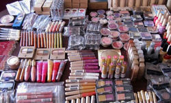 کشف  ۵۰۰ هزار قلم لوازم آرایشی احتکار شده به ارزش ۳۵ میلیارد در شهریار
