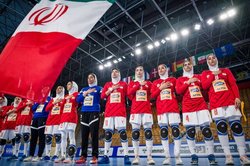 پایان کاردختران ایران در مرحله گروهی مسابقات قهرمانی جهان ادامه کار هندبالیست‌ها در پرزیدنت کاپ