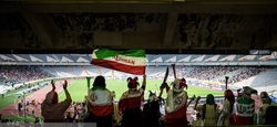 درخواست فیفا برای حضور زنان در رقابت‌های لیگ برتر فوتبال ایران