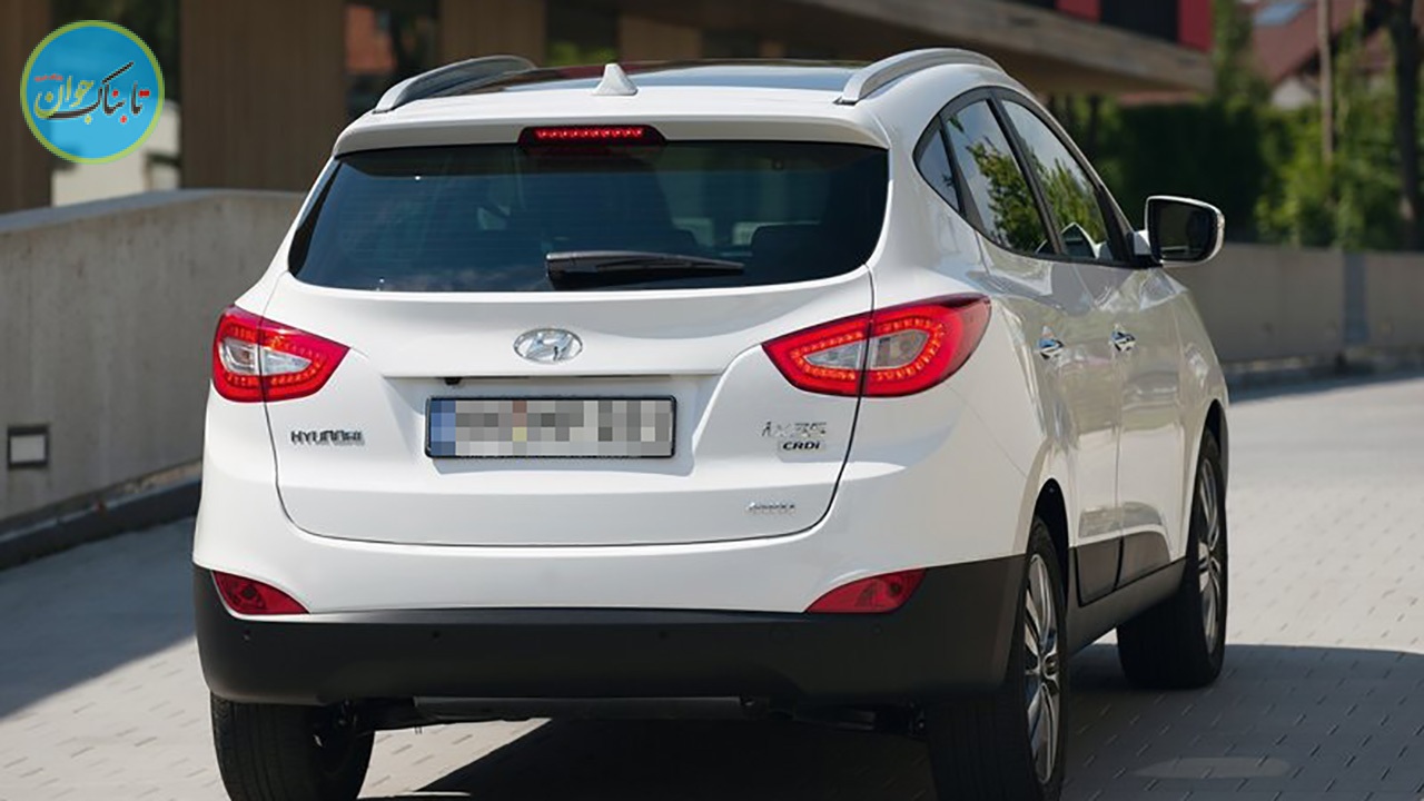 سرقت آینه بغل خودرو در کمتر از یک دقیقه! + فیلم