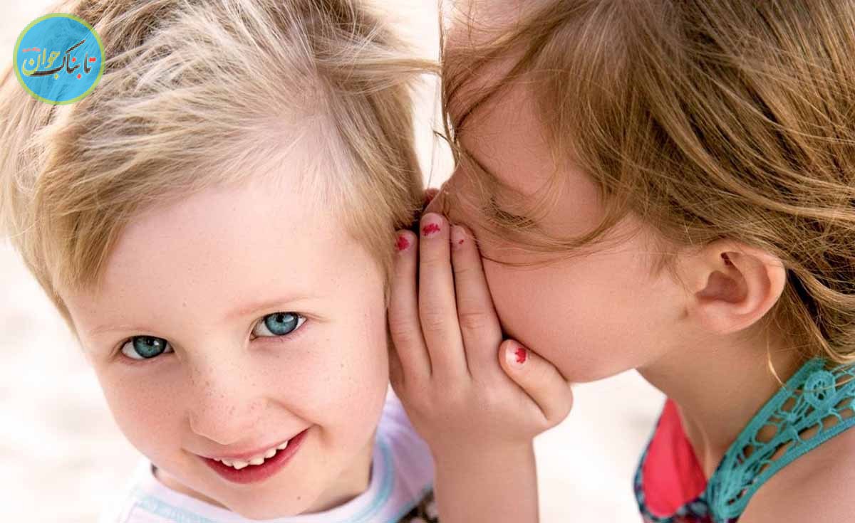 لحظه ریزش هتل بعد از وقوع سیلاب