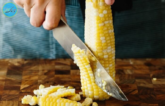 دون کردن بلال با چاقو