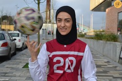 شگفتی تماشاگران از حرکت دختر ایرانی در قطر + فیلم