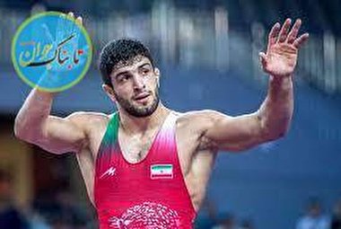 صف کودکان آمریکایی برای امضا گرفتن از قهرمان ایرانی+ فیلم