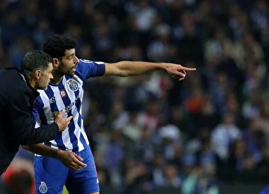 عصبانیت سرمربی پورتو پس از بازی با اینتر و نام بردن از طارمی