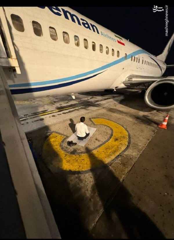 شکار تصویری از خلبان ایرانی قبل از پرواز