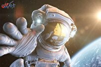 لحظه دیدنی نان و عسل خوردن در فضا!