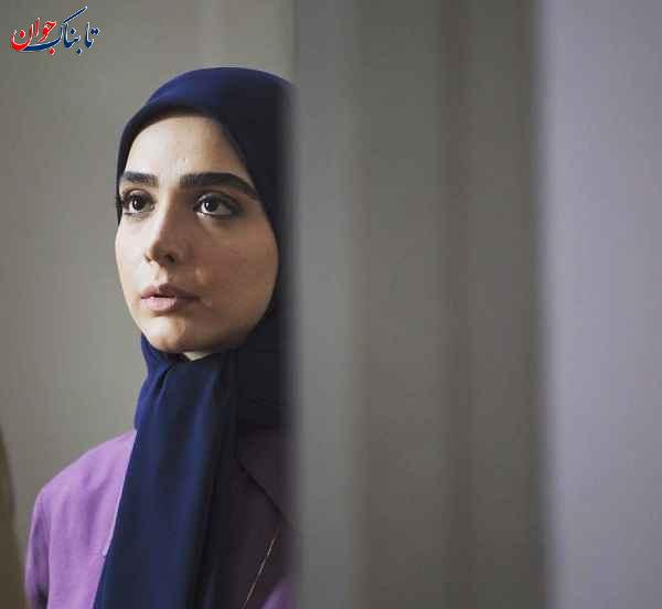 المیرا دهقانی بازیگر نقش مادر احسان در سریال هشت و نیم دقیقه